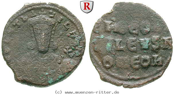 Klicken Sie auf das Bild um es auf Ihrem Rechner zu speichern byzanz-constantinus-vii-und-romanus-i-follis/40875.jpg