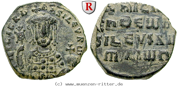 Klicken Sie auf das Bild um es auf Ihrem Rechner zu speichern byzanz-nicephorus-ii-phocas-follis/22337.jpg