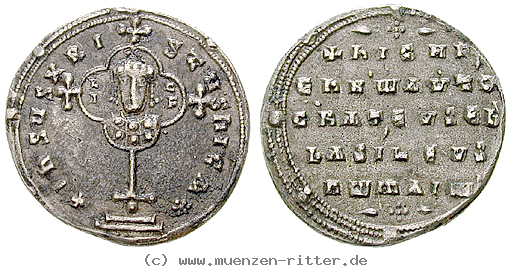 Klicken Sie auf das Bild um es auf Ihrem Rechner zu speichern byzanz-nicephorus-ii-phocas-miliaresion/19293.jpg