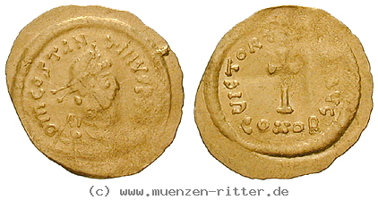 Klicken Sie auf das Bild um es auf Ihrem Rechner zu speichern byzanz-tiberius-ii-constantinus-tremissis/15441.jpg