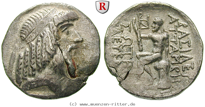 Klicken Sie auf das Bild um es auf Ihrem Rechner zu speichern charakene-attambelos-i-tetradrachme/65648.jpg