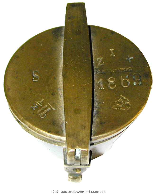 Klicken Sie auf das Bild um es auf Ihrem Rechner zu speichern gewichte-schulthess-johann-kaspar-einsatzgewicht-zu-1-2-pfund/54381.jpg