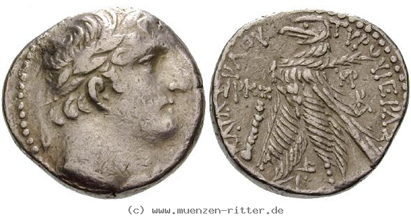 judaea--herodianer-herodes-archelaos-schekel/egri6737.jpg