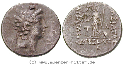 Klicken Sie auf das Bild um es auf Ihrem Rechner zu speichern kappadokien-ariarathes-v-drachme/egri6290.jpg