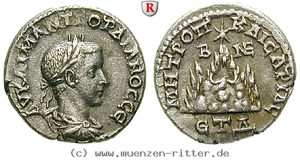 Klicken Sie auf das Bild um es auf Ihrem Rechner zu speichern kappadokien-gordianus-iii-drachme/59327.jpg