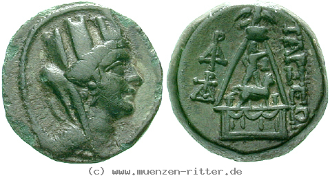 Klicken Sie auf das Bild um es auf Ihrem Rechner zu speichern kilikien-bronze/egri7356.jpg