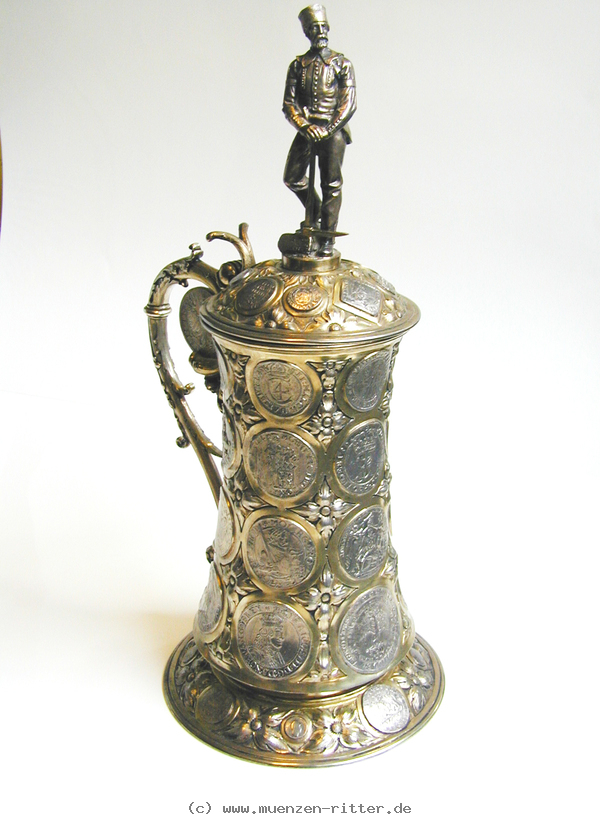 Klicken Sie auf das Bild um es auf Ihrem Rechner zu speichern muenzgefaesse-und-muenzschmuck-bergkanne/28526.jpg