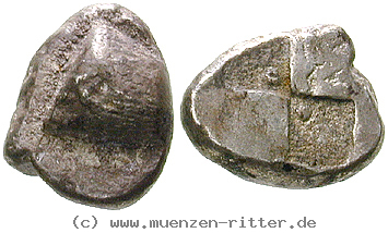 Klicken Sie auf das Bild um es auf Ihrem Rechner zu speichern paphlagonien-drachme/egri10764.jpg