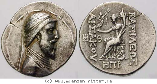 Klicken Sie auf das Bild um es auf Ihrem Rechner zu speichern parthien-artabanos-i-tetradrachme/egri8459.jpg