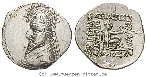Klicken Sie auf das Bild um es auf Ihrem Rechner zu speichern parthien-gotarzes-i-drachme/egri8273.jpg