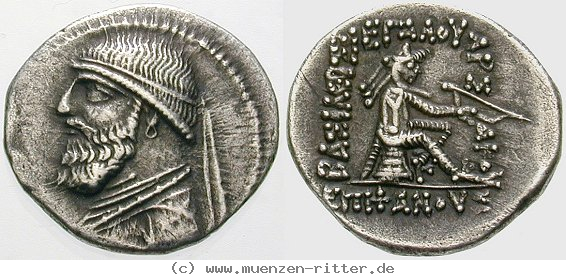 Klicken Sie auf das Bild um es auf Ihrem Rechner zu speichern parthien-mithradates-ii-drachme/egri8701.jpg