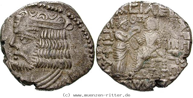 Klicken Sie auf das Bild um es auf Ihrem Rechner zu speichern parthien-vardanes-ii-tetradrachme/egri8188.jpg