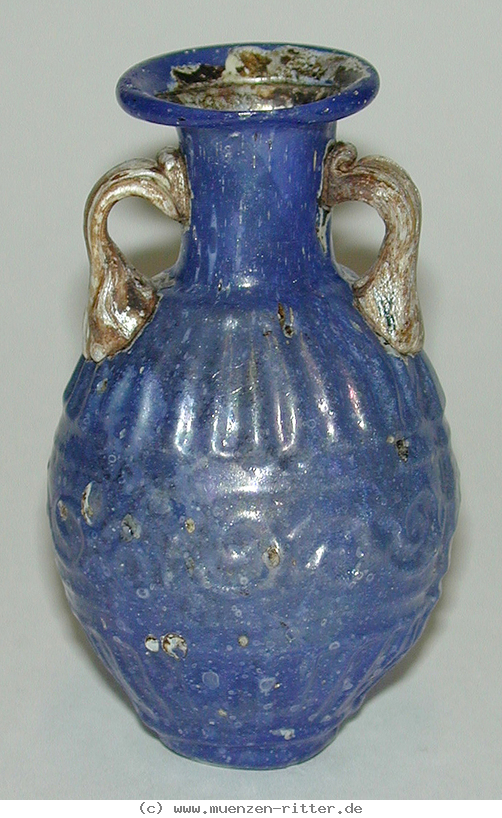 Klicken Sie auf das Bild um es auf Ihrem Rechner zu speichern rom-amphora/12062.jpg