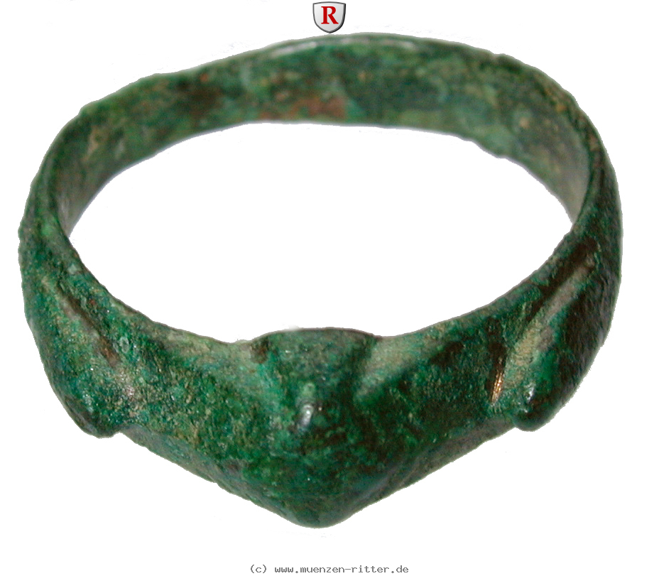 Klicken Sie auf das Bild um es auf Ihrem Rechner zu speichern rom-fingerring/38044.jpg