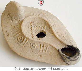 Klicken Sie auf das Bild um es auf Ihrem Rechner zu speichern rom-oellampe/29935.jpg
