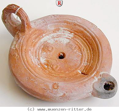 Klicken Sie auf das Bild um es auf Ihrem Rechner zu speichern rom-oellampe/29936.jpg