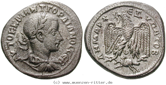 Klicken Sie auf das Bild um es auf Ihrem Rechner zu speichern seleukis-und-pieria-gordianus-iii-tetradrachme/erom8313.jpg