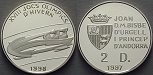 ag15743 2 Diners