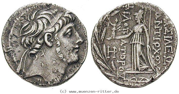 Klicken Sie auf das Bild um es auf Ihrem Rechner zu speichern syrien-antiochos-ix-tetradrachme/18114.jpg