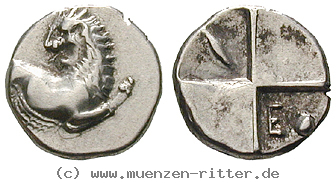 Klicken Sie auf das Bild um es auf Ihrem Rechner zu speichern thrakien-hemidrachme/19152.jpg