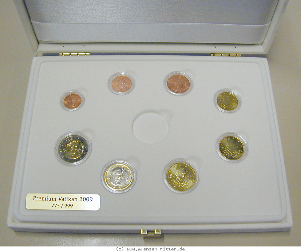 Klicken Sie auf das Bild um es auf Ihrem Rechner zu speichern vatikan-benedikt-xvi-euro-kursmuenzensatz/69512.jpg